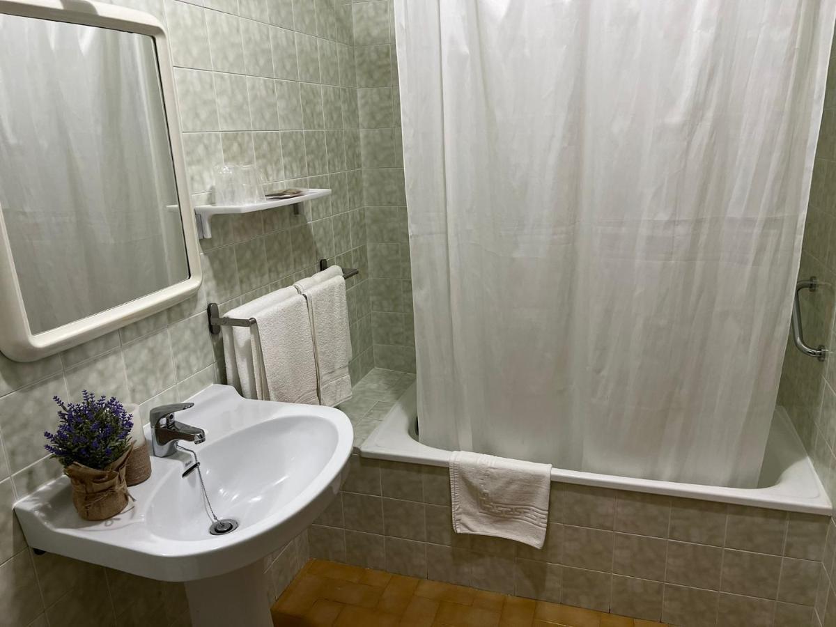Hotel Argibay オ・グローベ エクステリア 写真